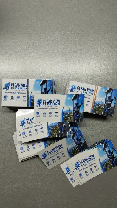 Business cards for a window and façade cleaning company